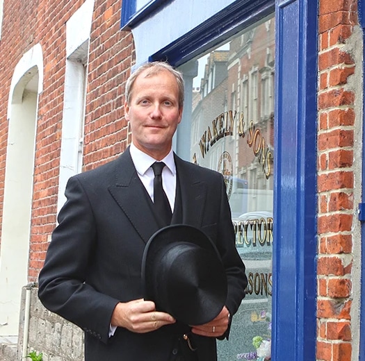 funeral-director-bridport