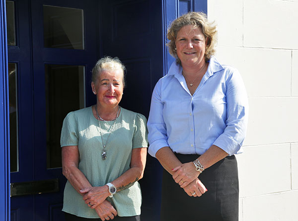 funeral-director-in_chard
